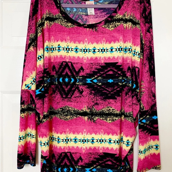 R Rouge Vtg Blouse Size 3XL Pink Yellow Aztec Print Top - Picture 1 of 7